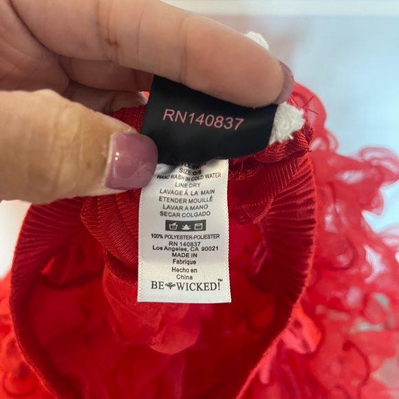 Red tule tutu - Picture 5 of 5